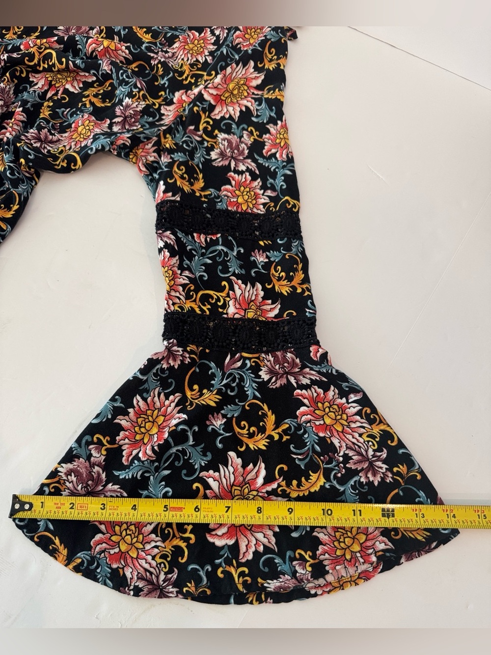 Xhileration Floral V-Neck Long Sleeve Tunic Dress in Black - Picture 15 of 16